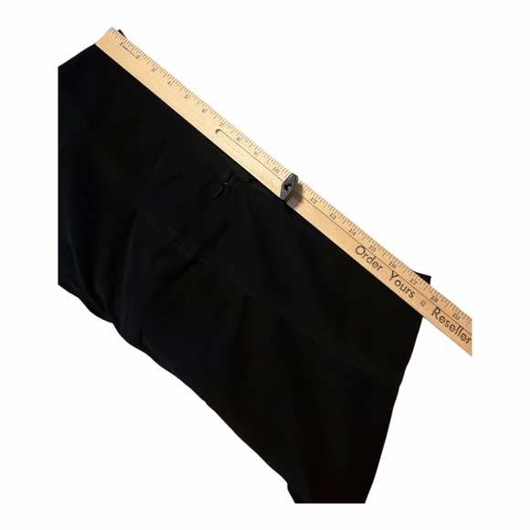 Liz Claiborne‎ Black Textured Tiered Mini Skirt Size 16 Boho Classic MN1 - Picture 4 of 5